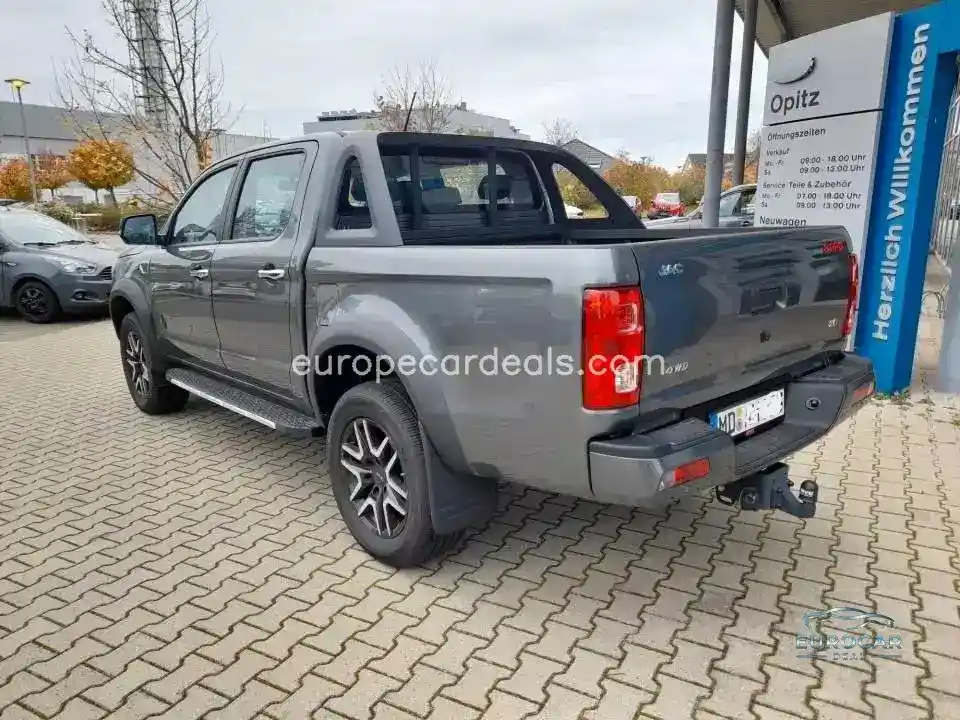 JAC 8 Pro