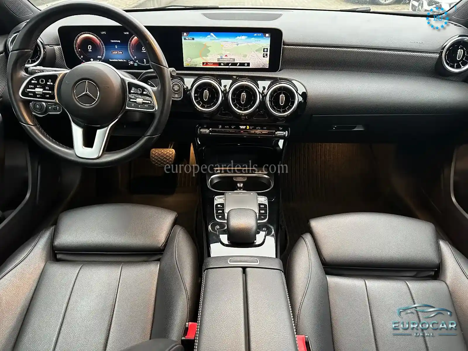 Mercedes-Benz A 220