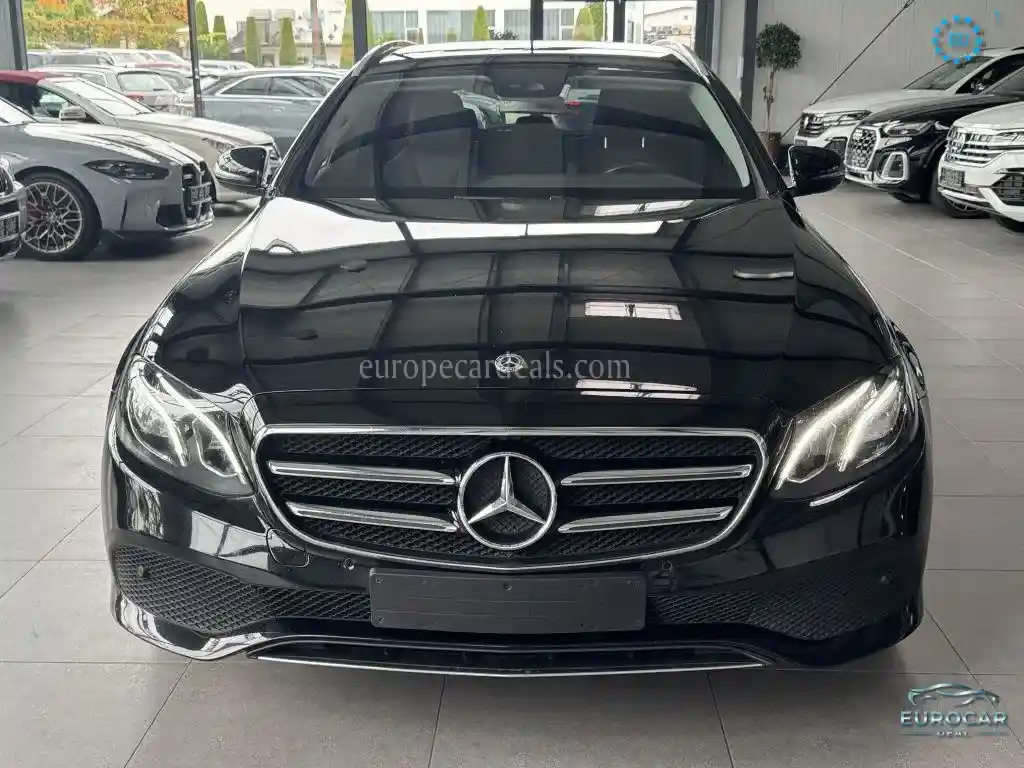 Mercedes-Benz E 220