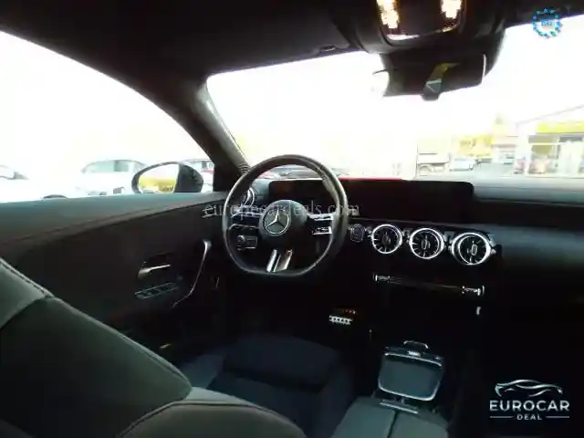 Mercedes-Benz CLA 200 Shooting Brake