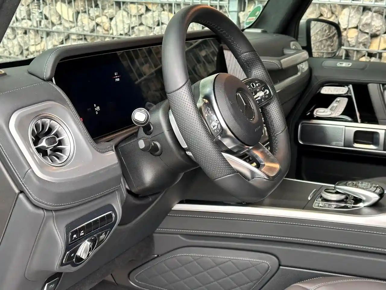 Mercedes-Benz G 500