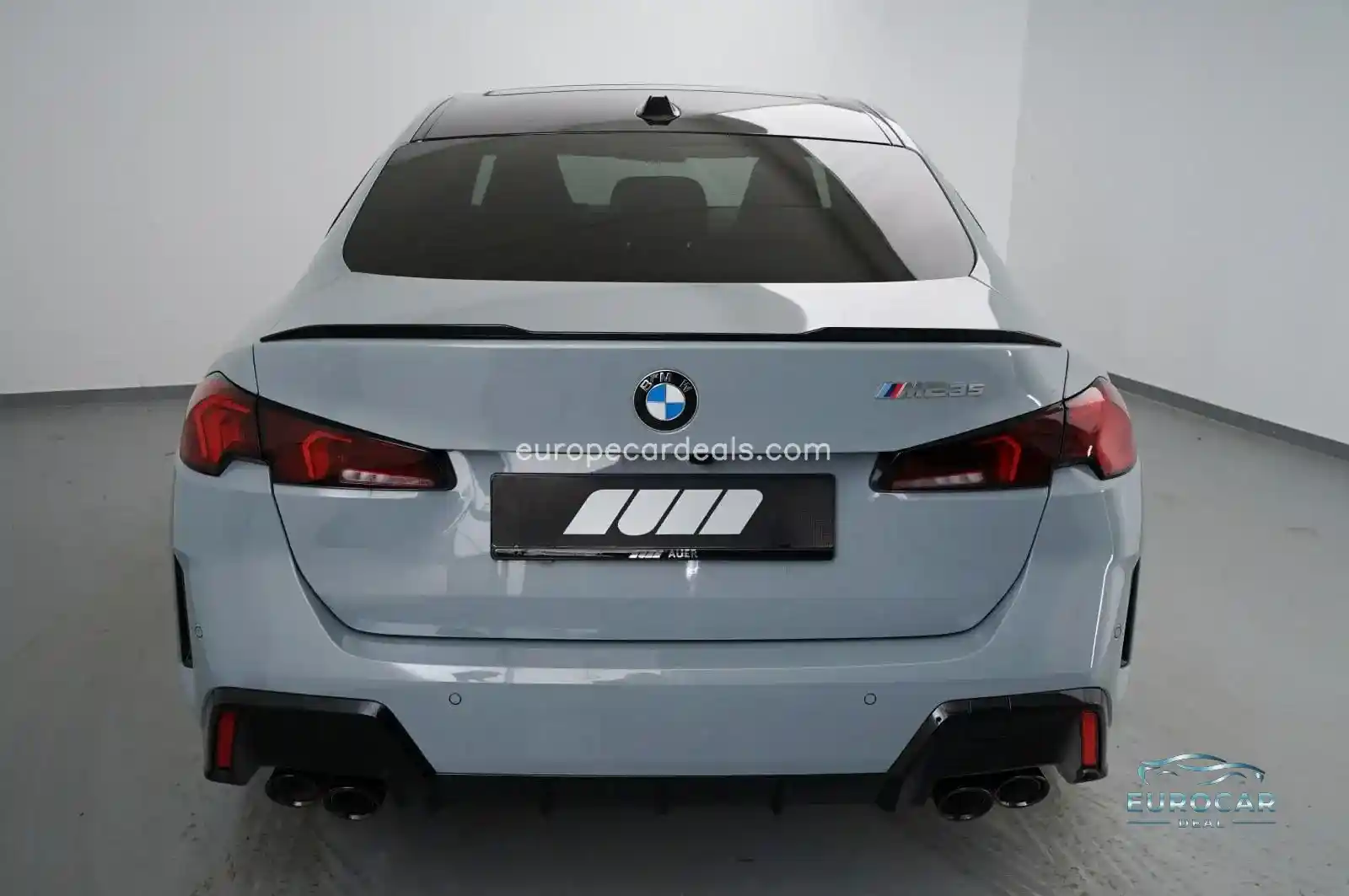 BMW M235