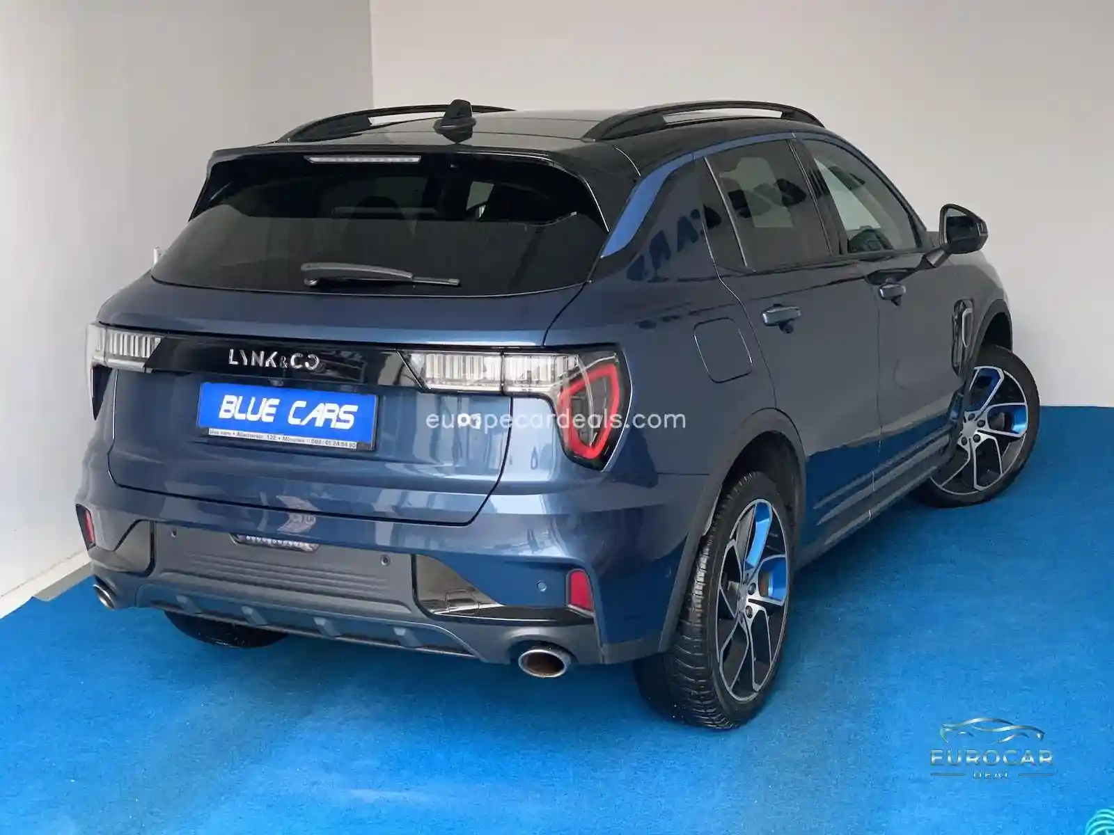 Lynk&Co 01