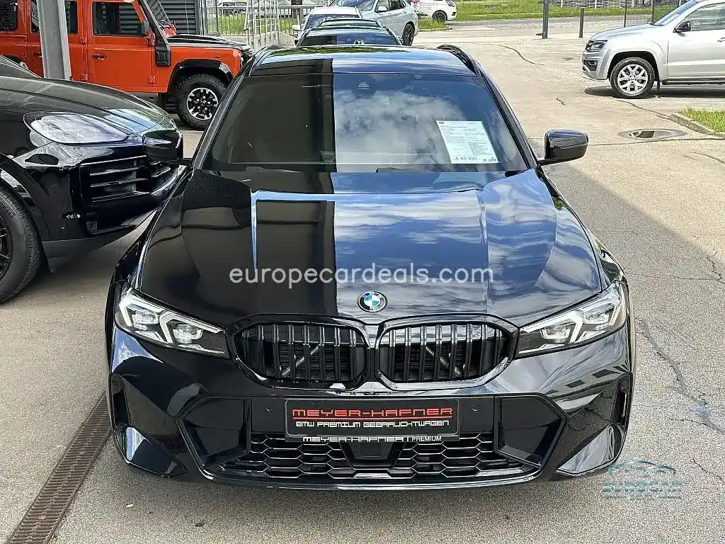BMW 330