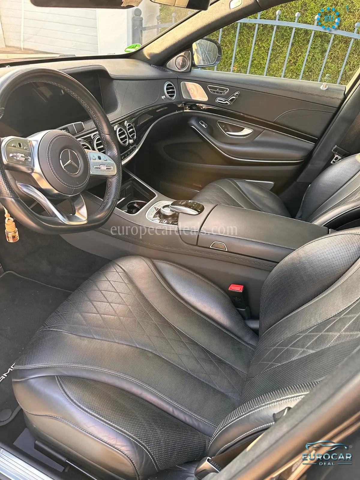 Mercedes-Benz S 560