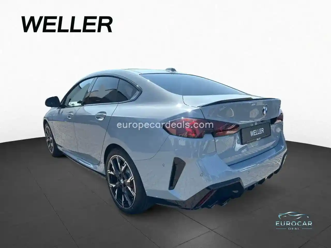 BMW M235