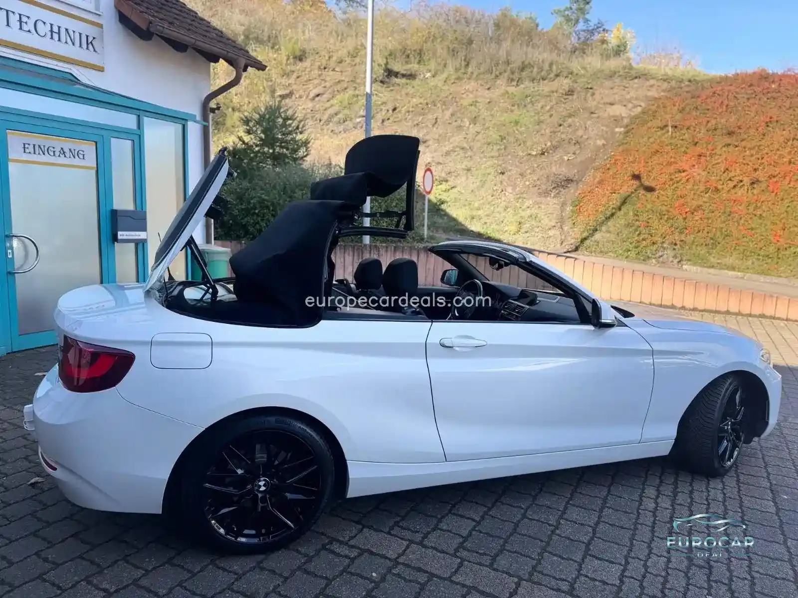 BMW 218