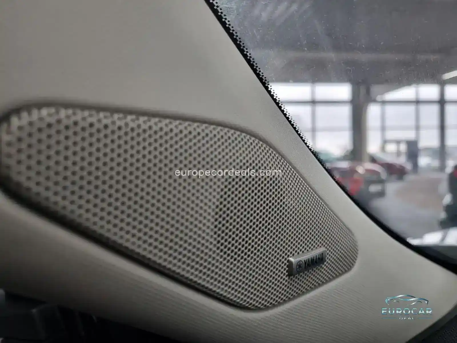 Mitsubishi Plug-in Hybrid Outlander