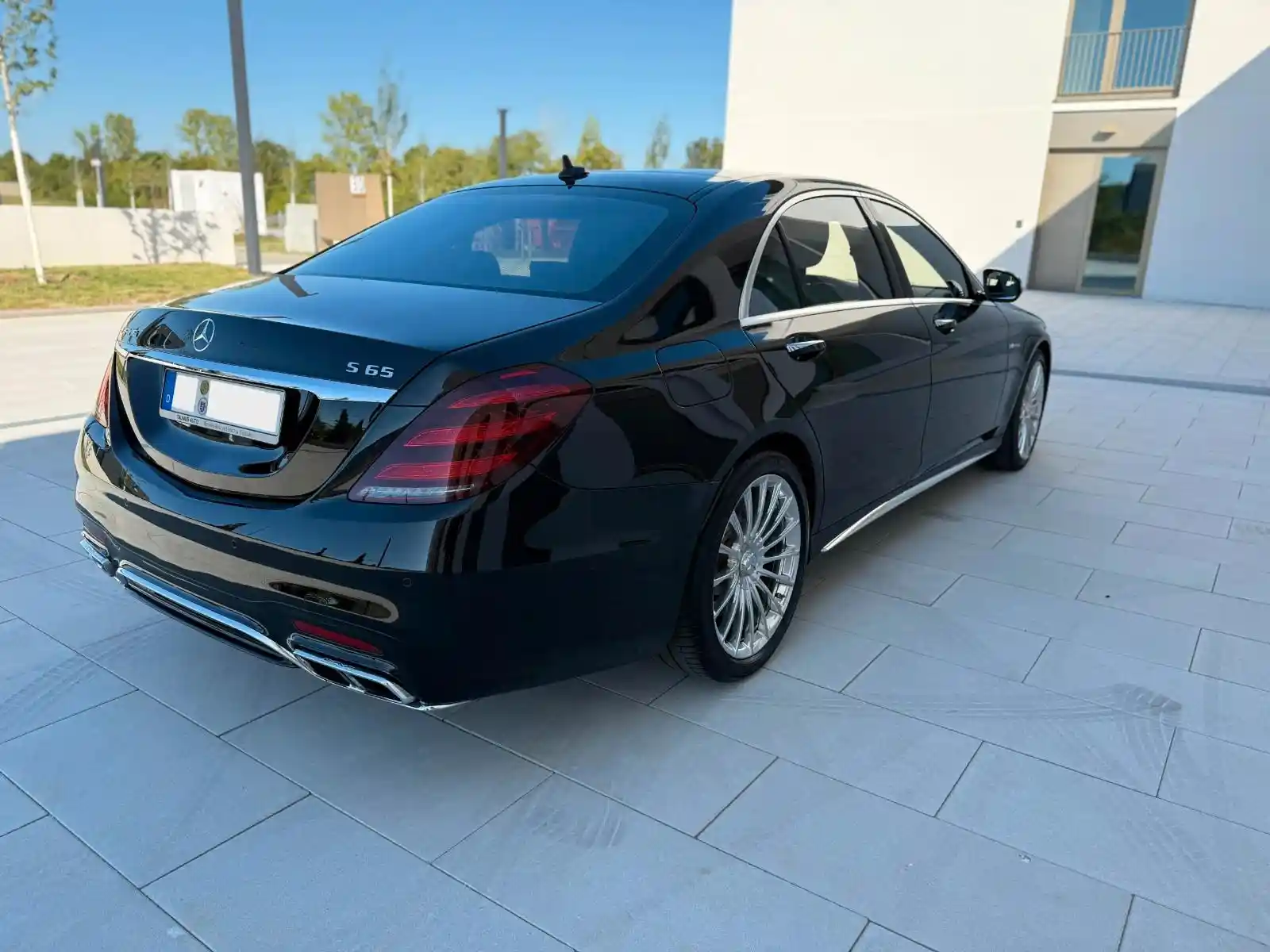 Mercedes-Benz S 65 AMG
