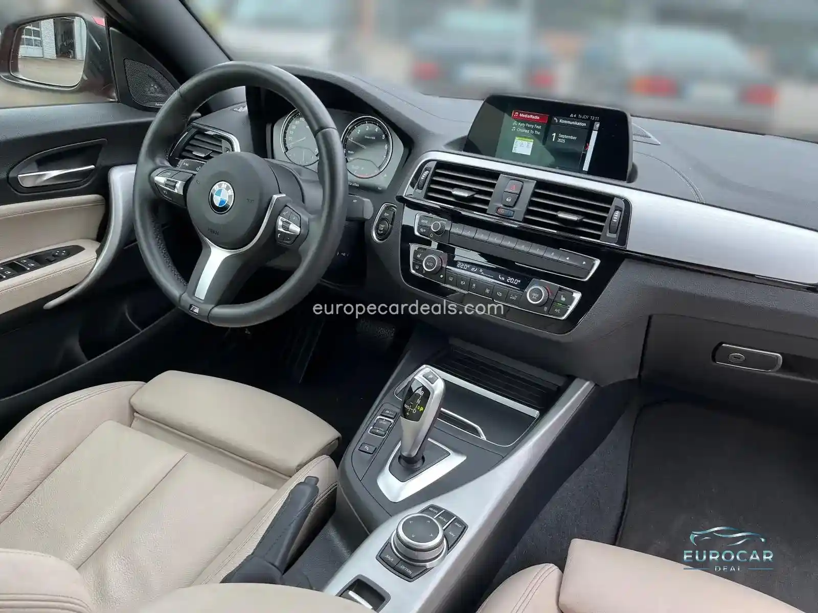 BMW 218