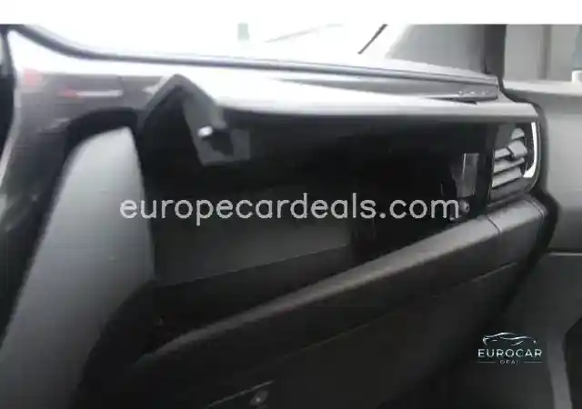 4×4 Double Cab V-CROSS Automatik