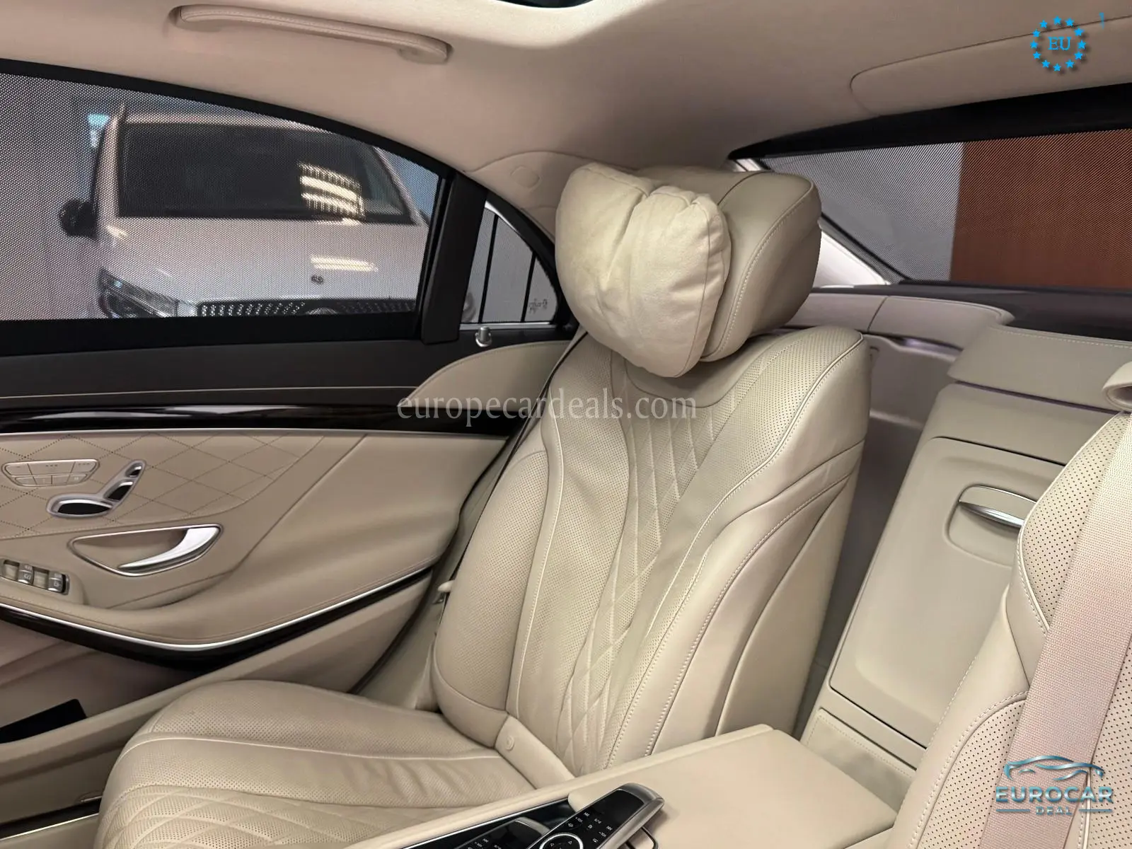 Mercedes-Benz S 560