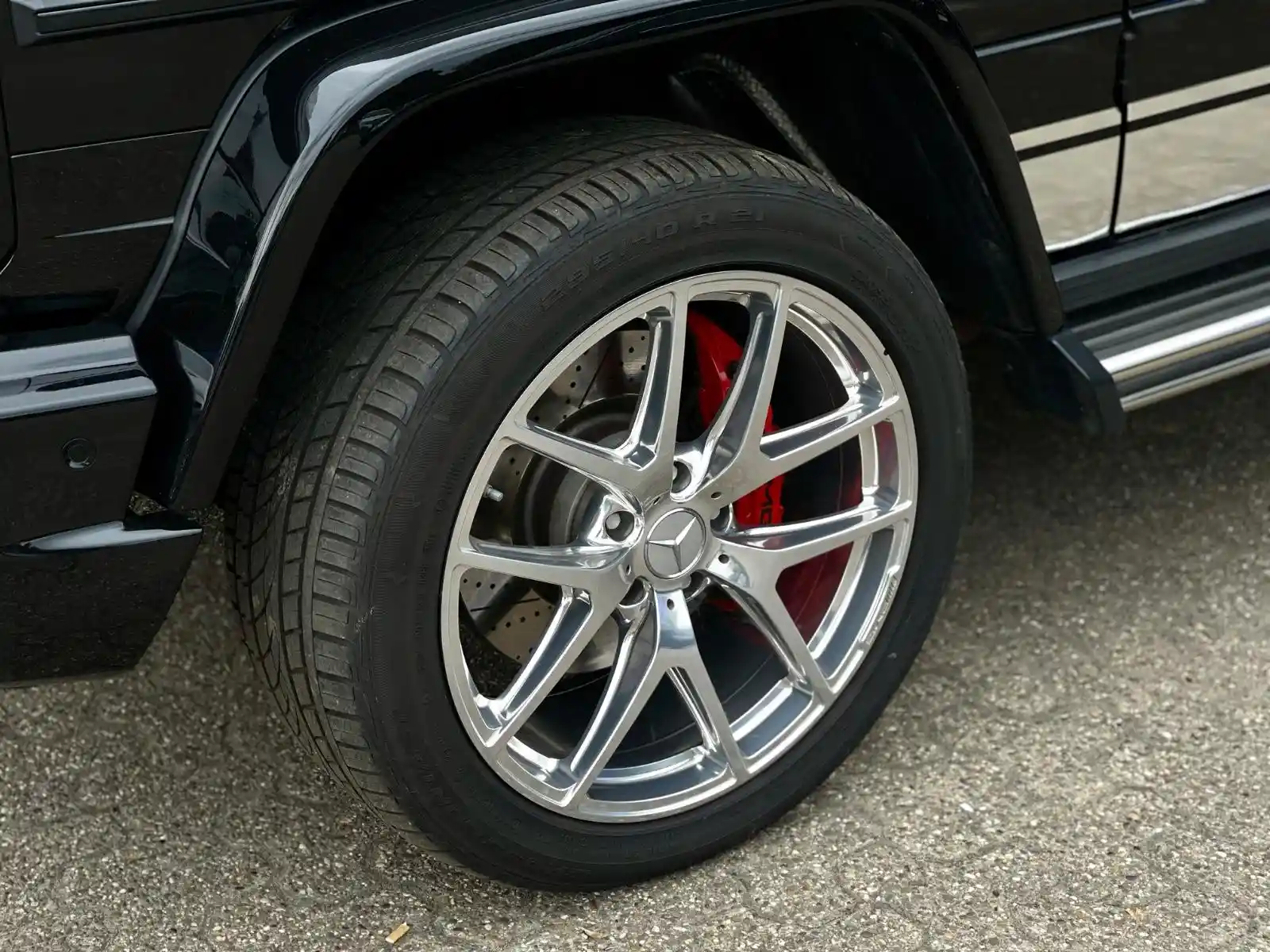 Mercedes-Benz G 65 AMG