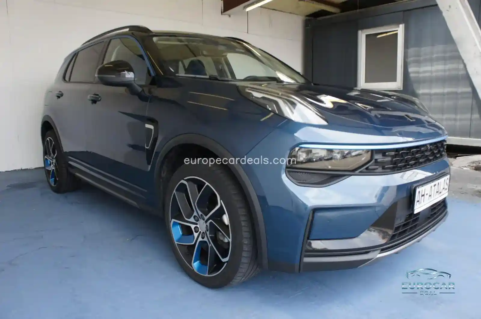 Lynk&Co 01