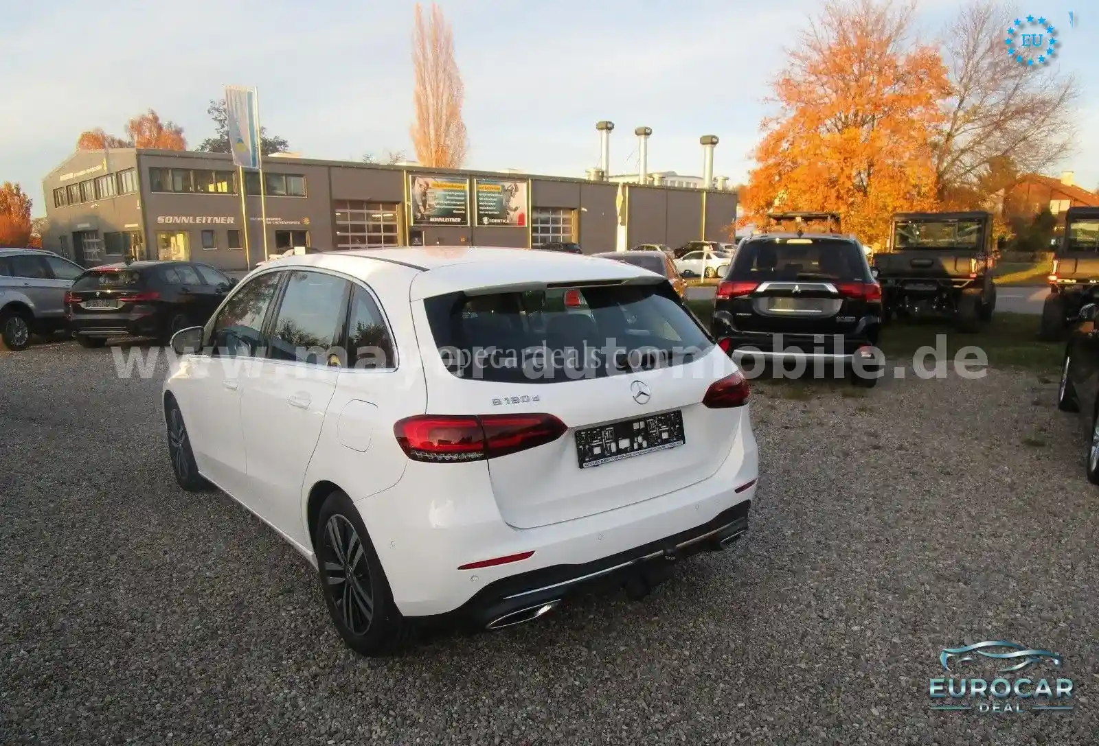 Mercedes-Benz B 180