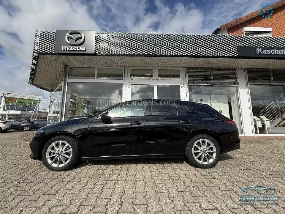 Mercedes-Benz CLA 200 Shooting Brake