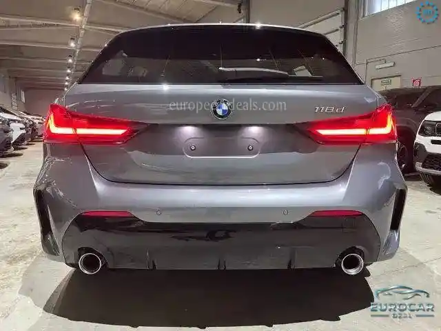 BMW 118