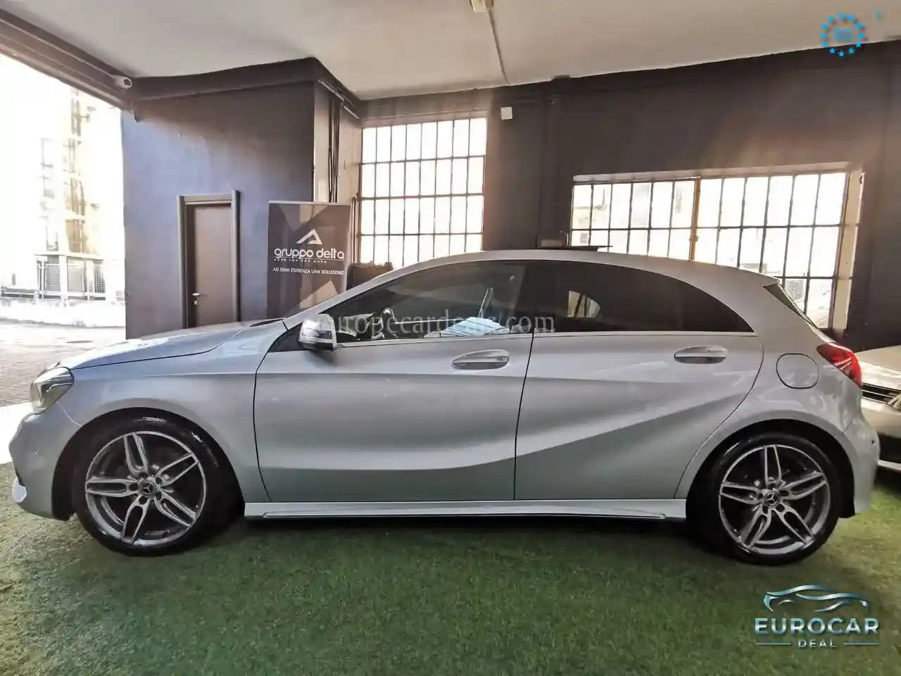 Mercedes-Benz A 180
