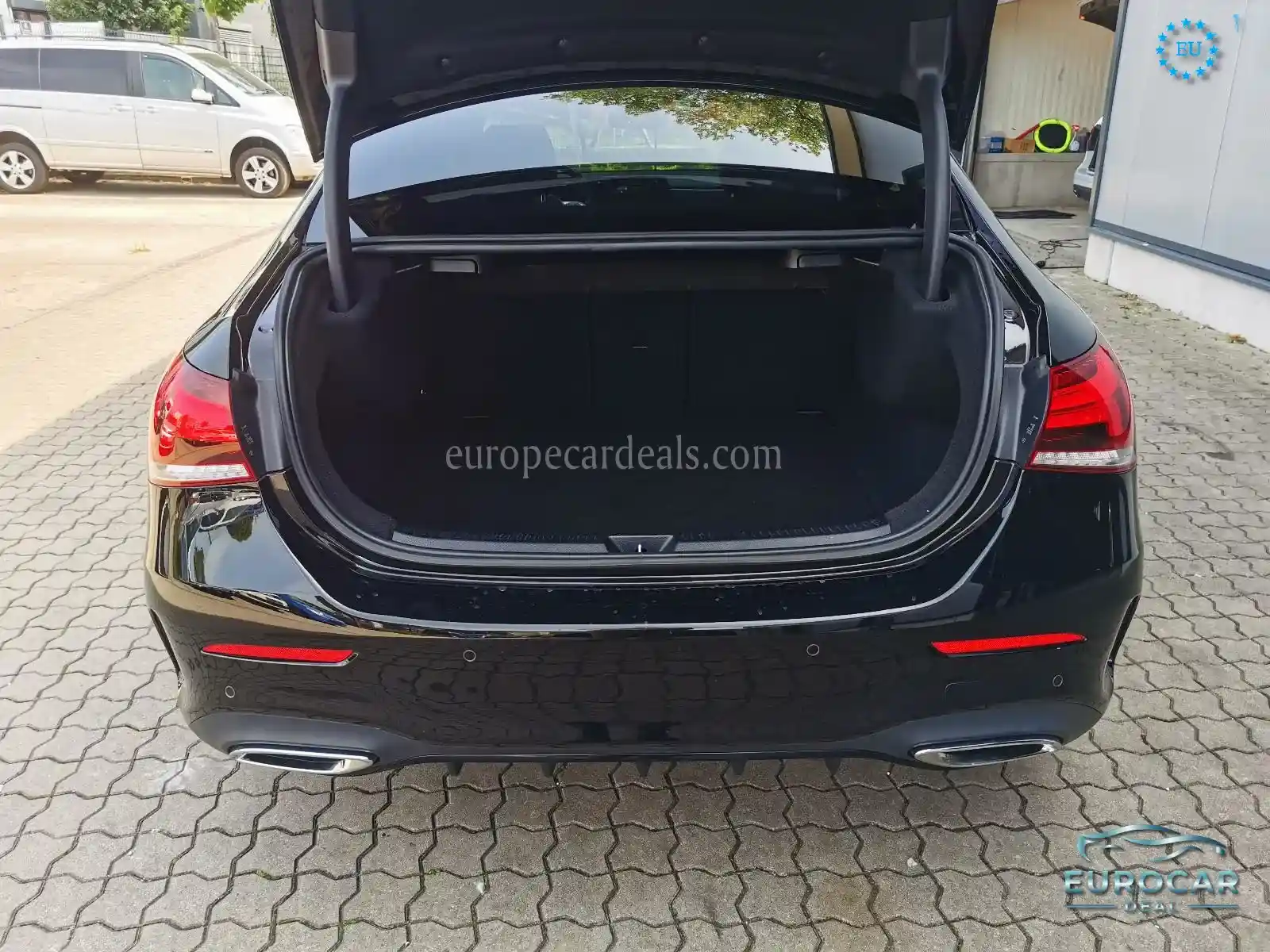 Mercedes-Benz A 220