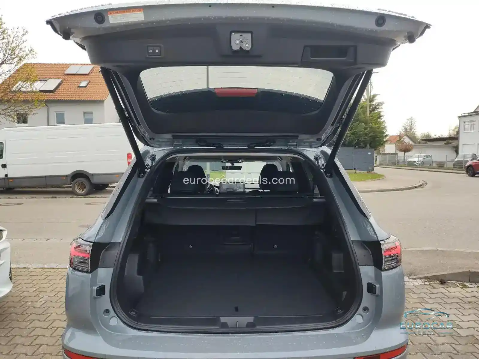 Mitsubishi Plug-in Hybrid Outlander