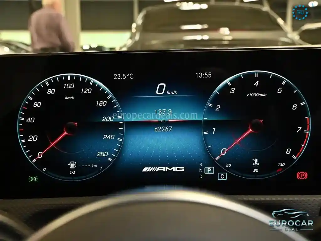Mercedes-Benz A 35 AMG