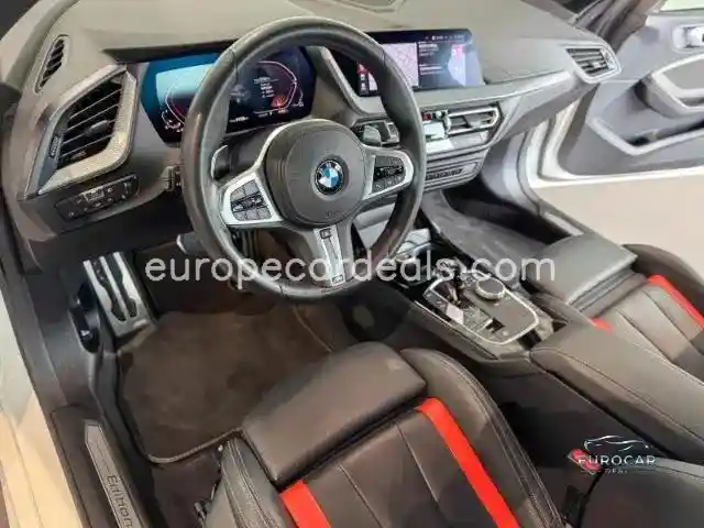 BMW M235