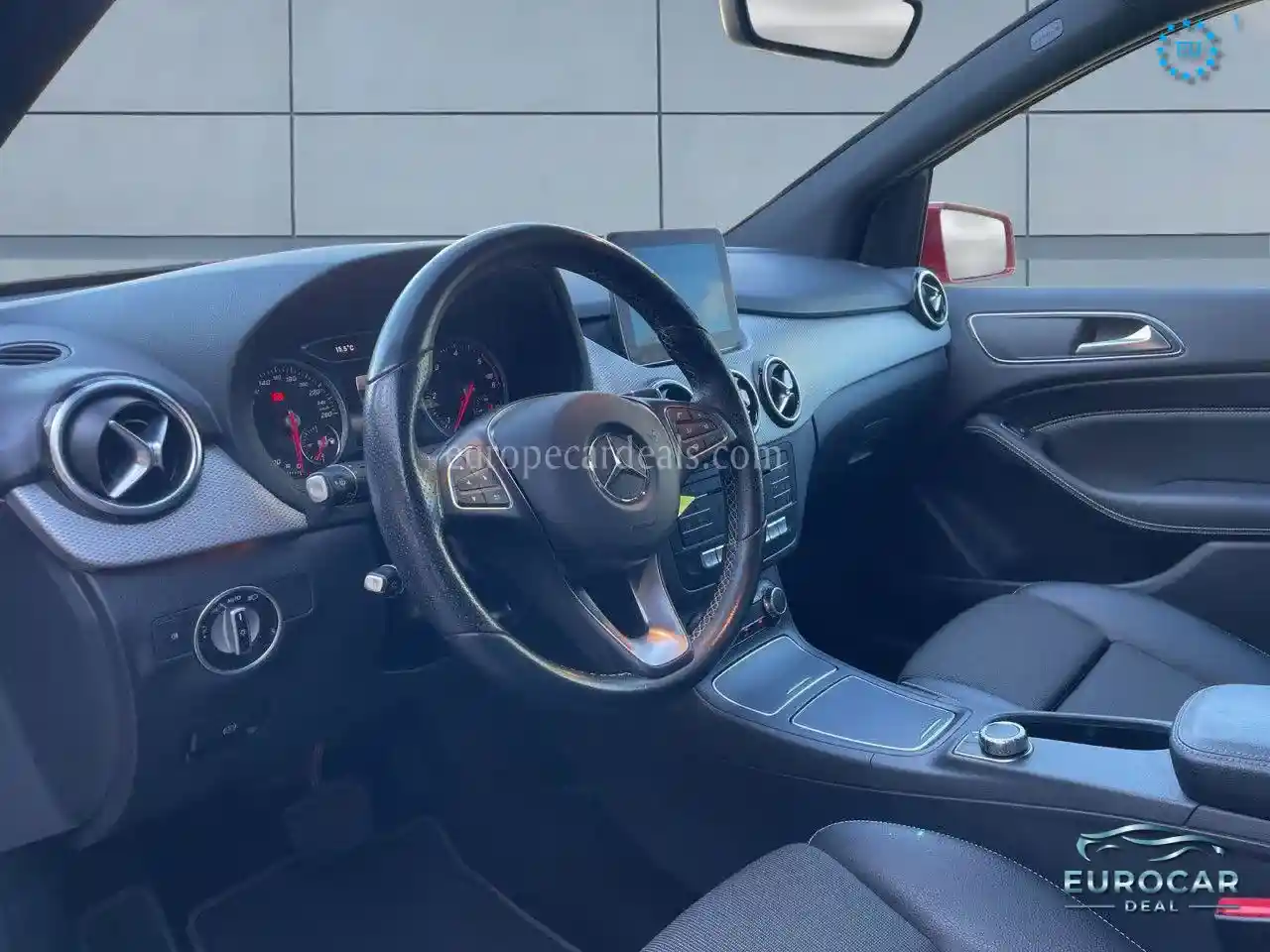 Mercedes-Benz B 220