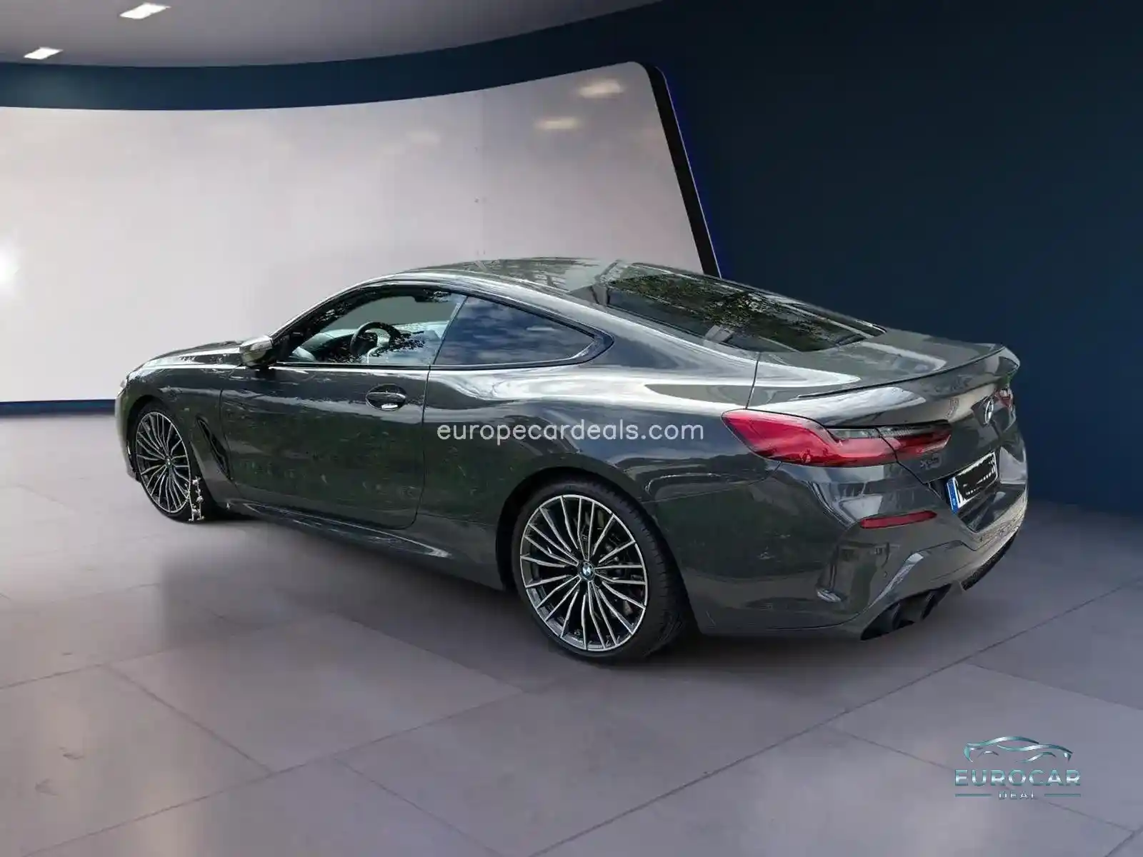 BMW M850