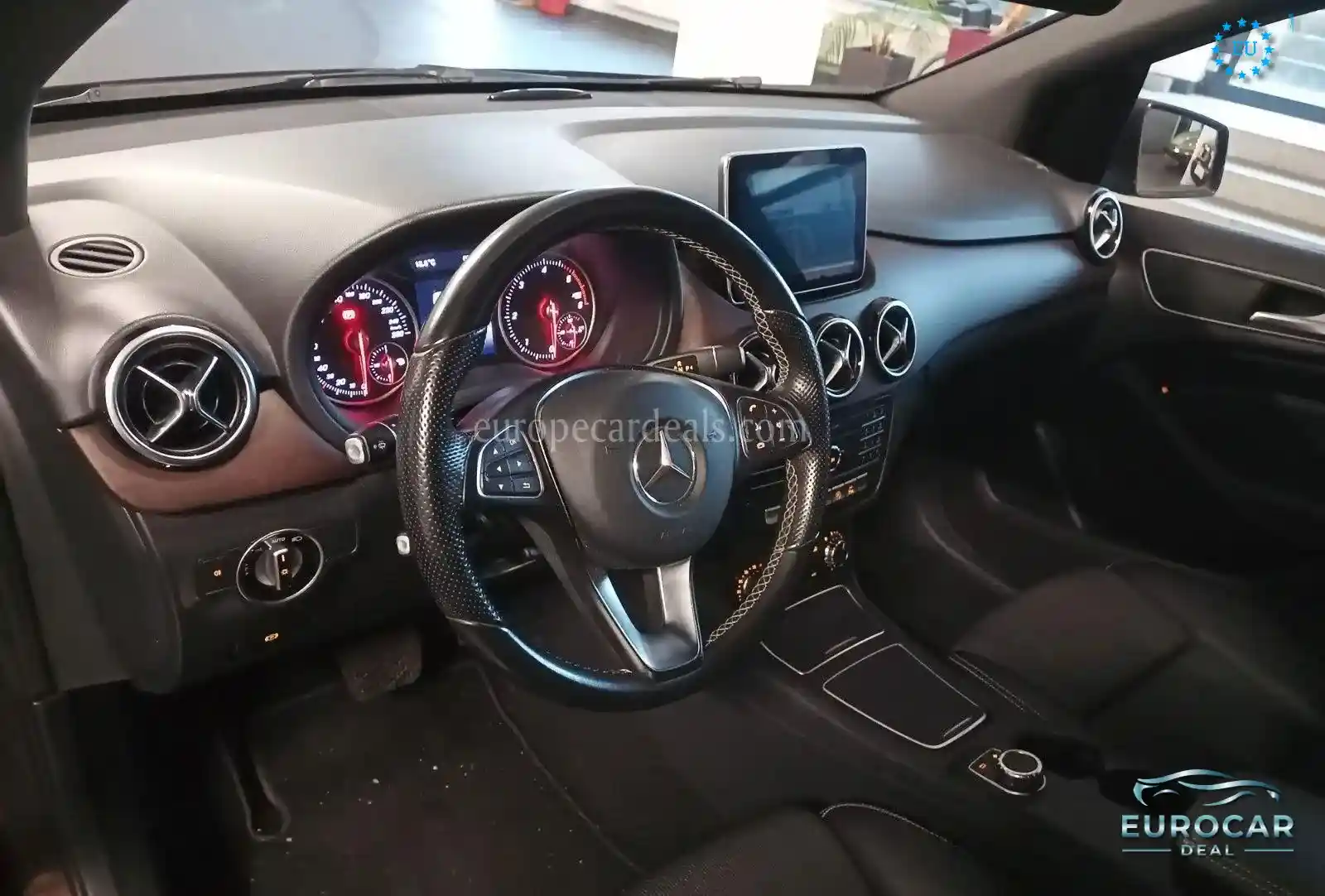Mercedes-Benz B 200