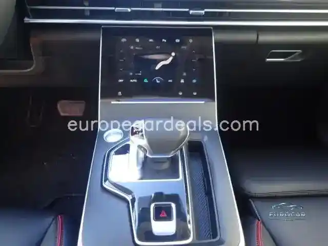 BAIC Beijing X75