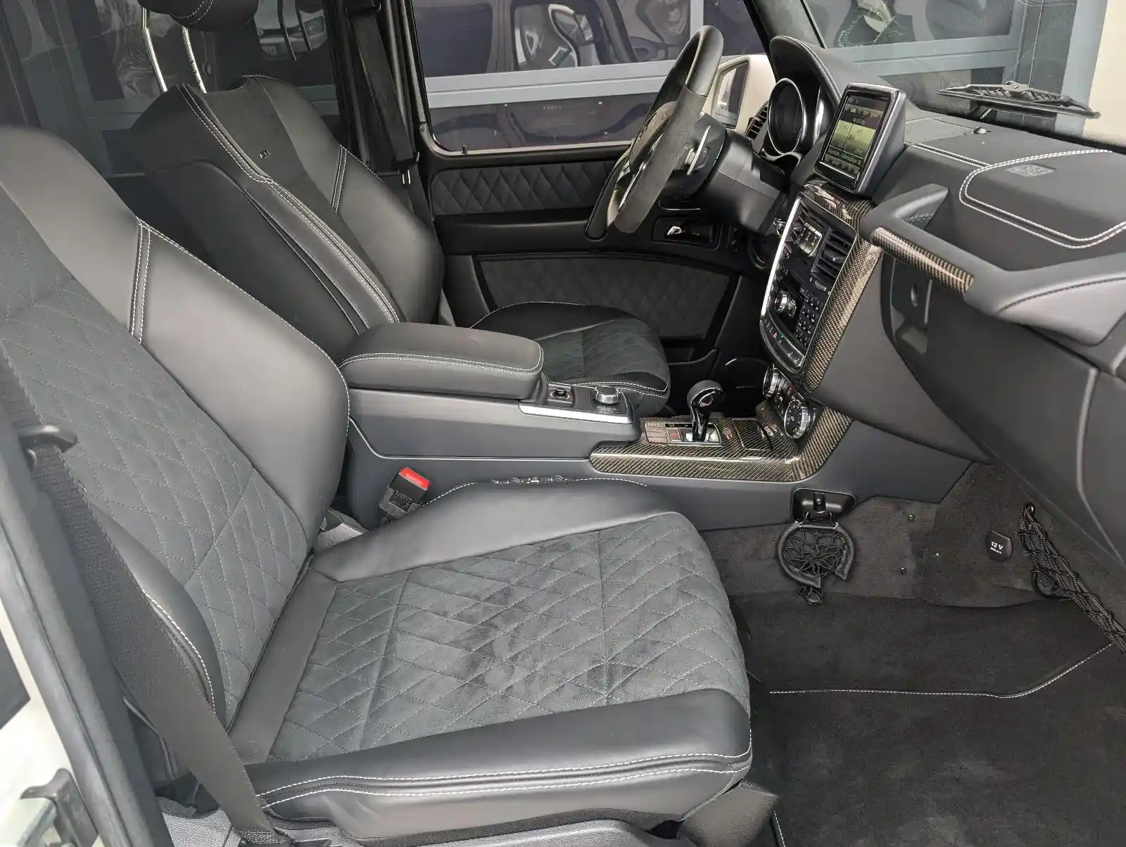Mercedes-Benz G 500