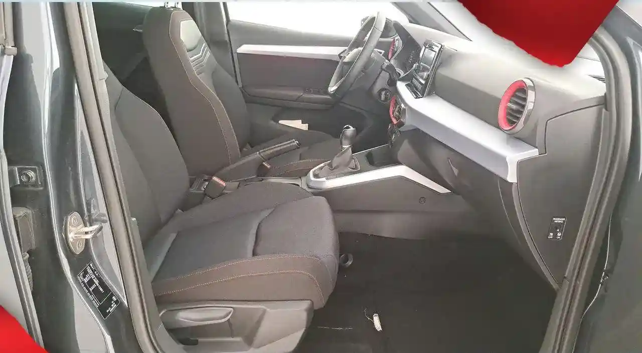 Seat Arona