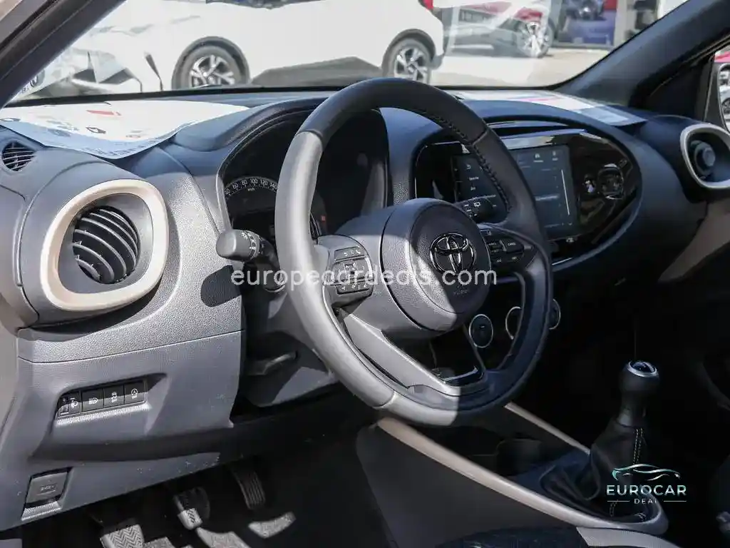 Toyota Aygo (X)