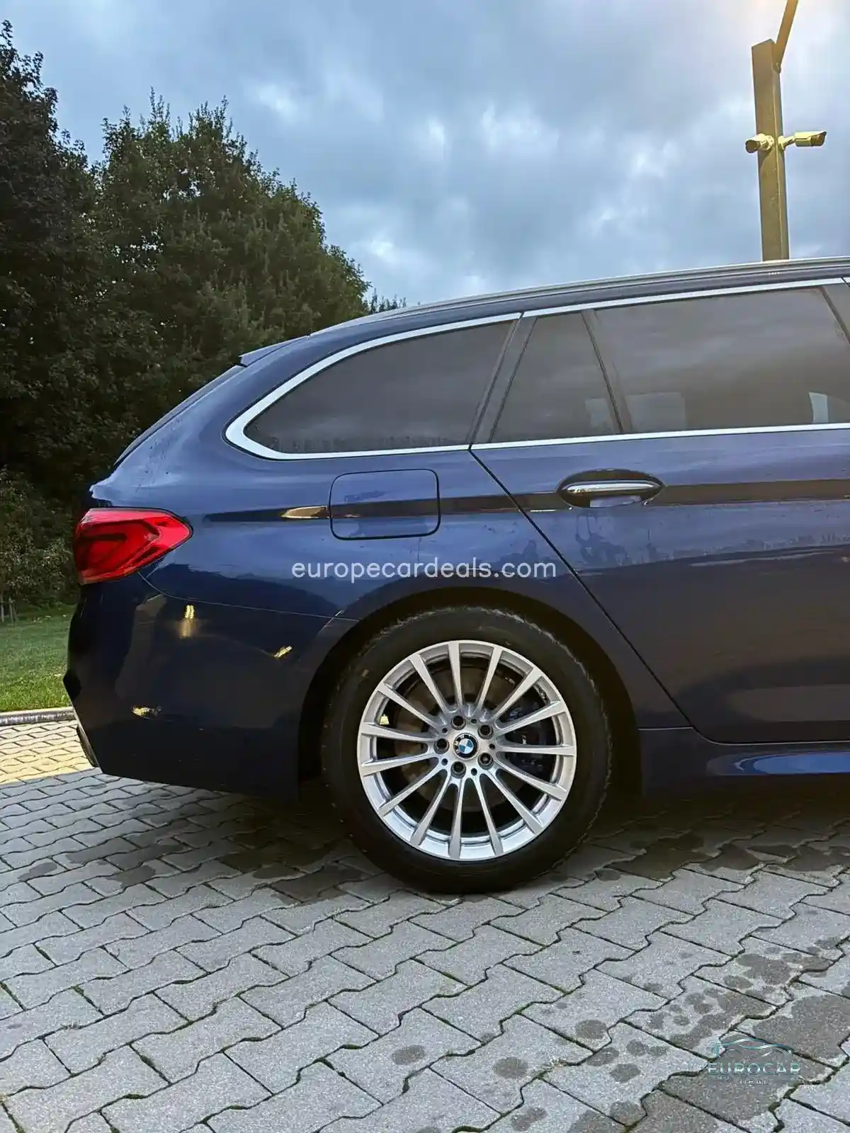 BMW 530