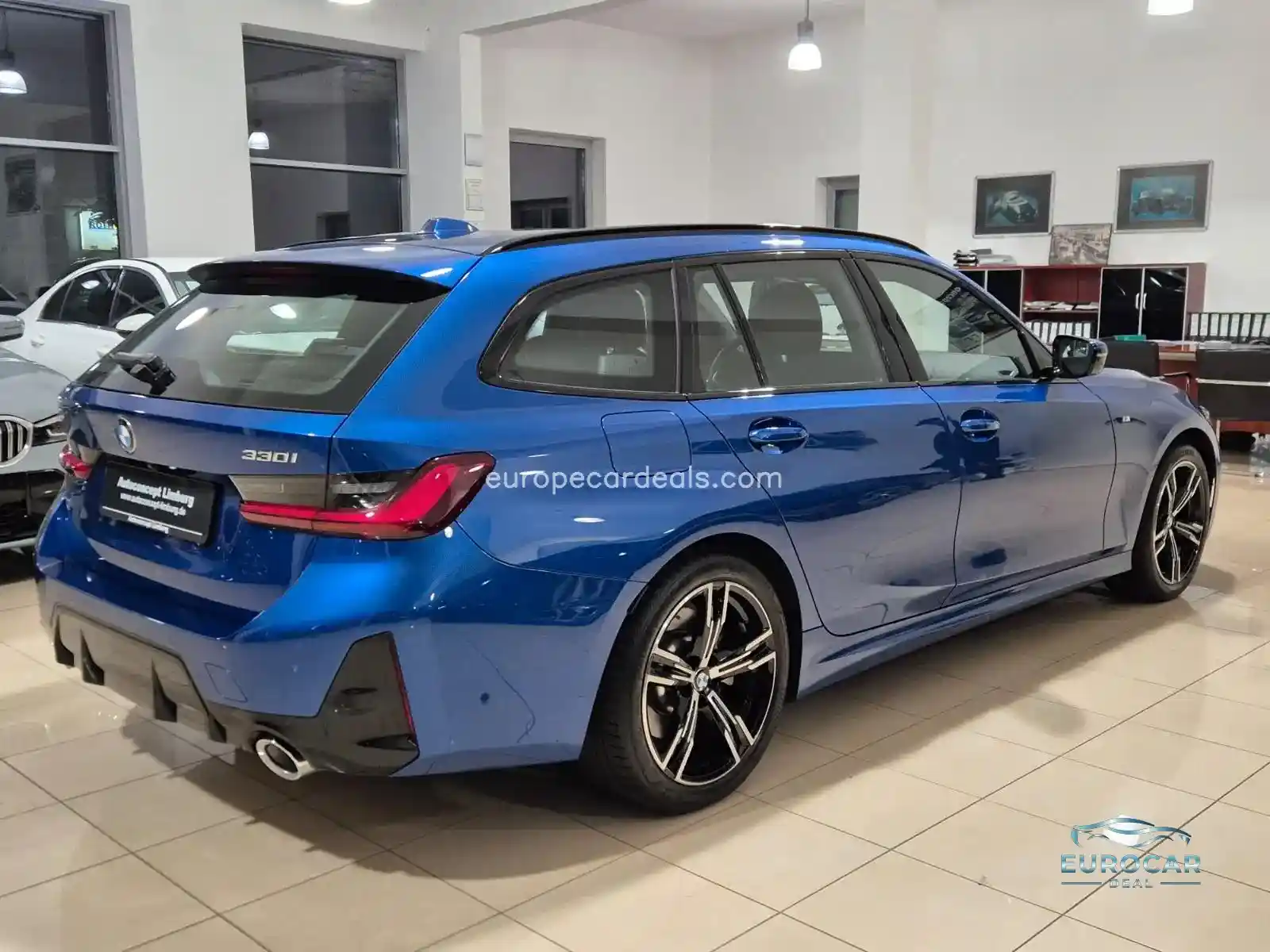 BMW 330