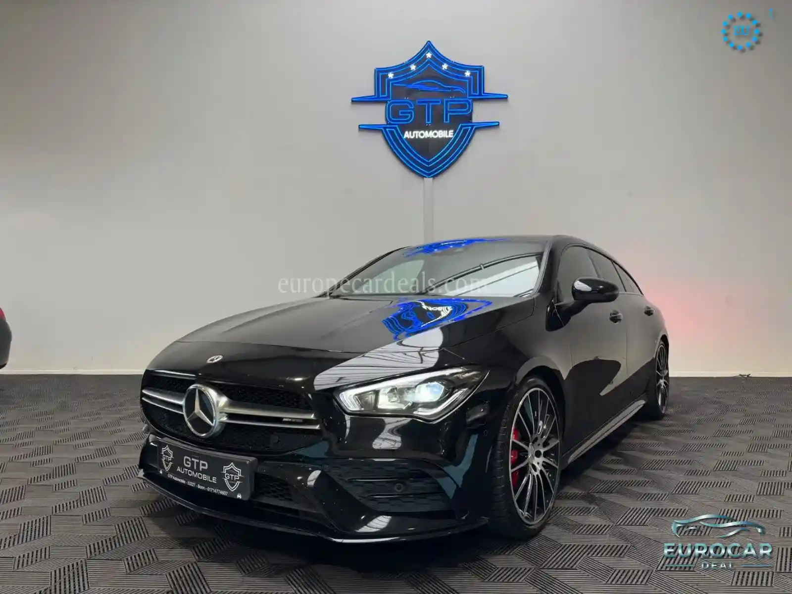 Mercedes-Benz CLA 35 AMG Shooting Brake