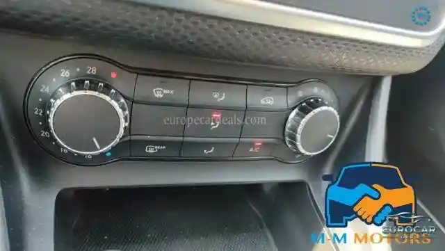 Mercedes-Benz A 160