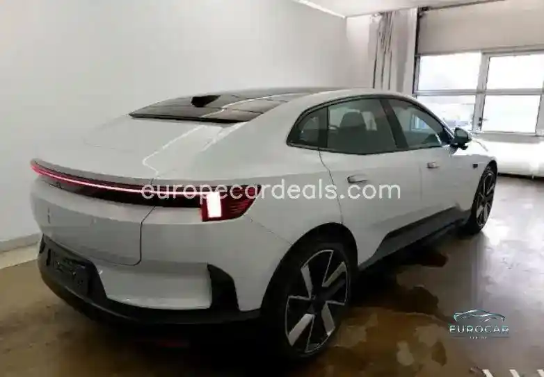 Polestar 4