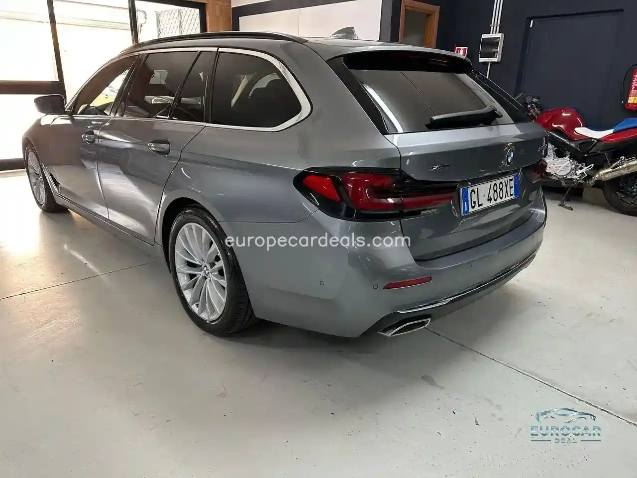 BMW 520