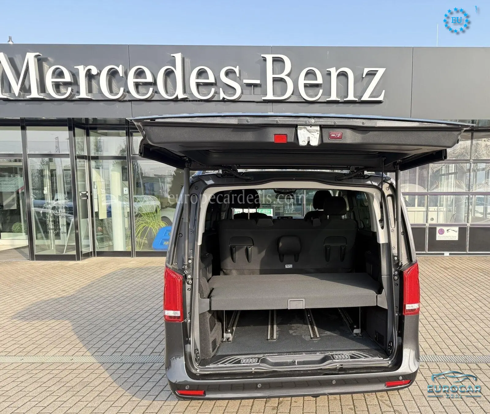 Mercedes-Benz V 220