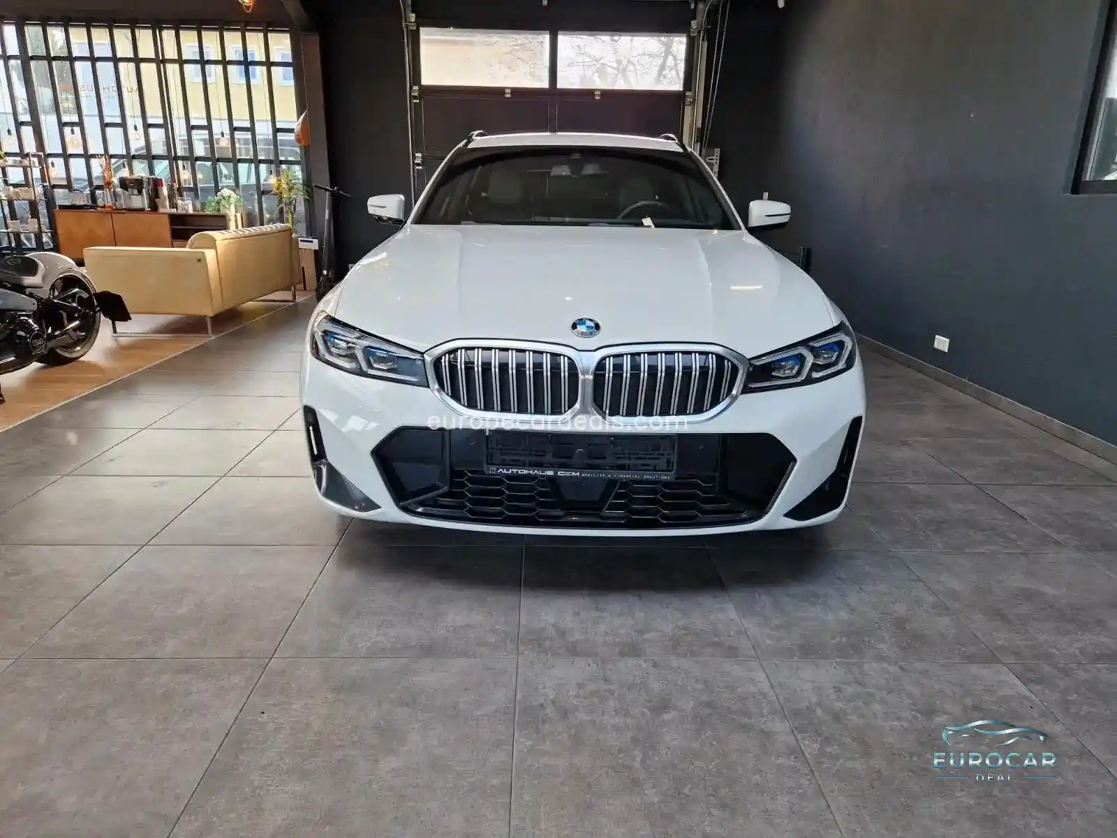 BMW 320