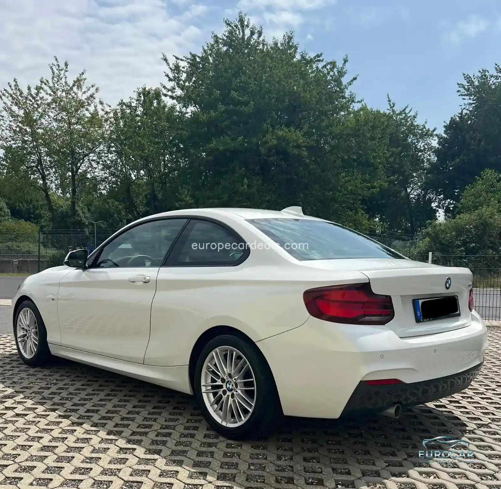 BMW 218