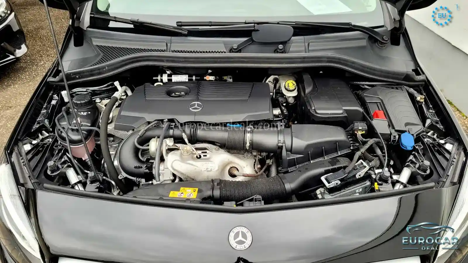 Mercedes-Benz B 180