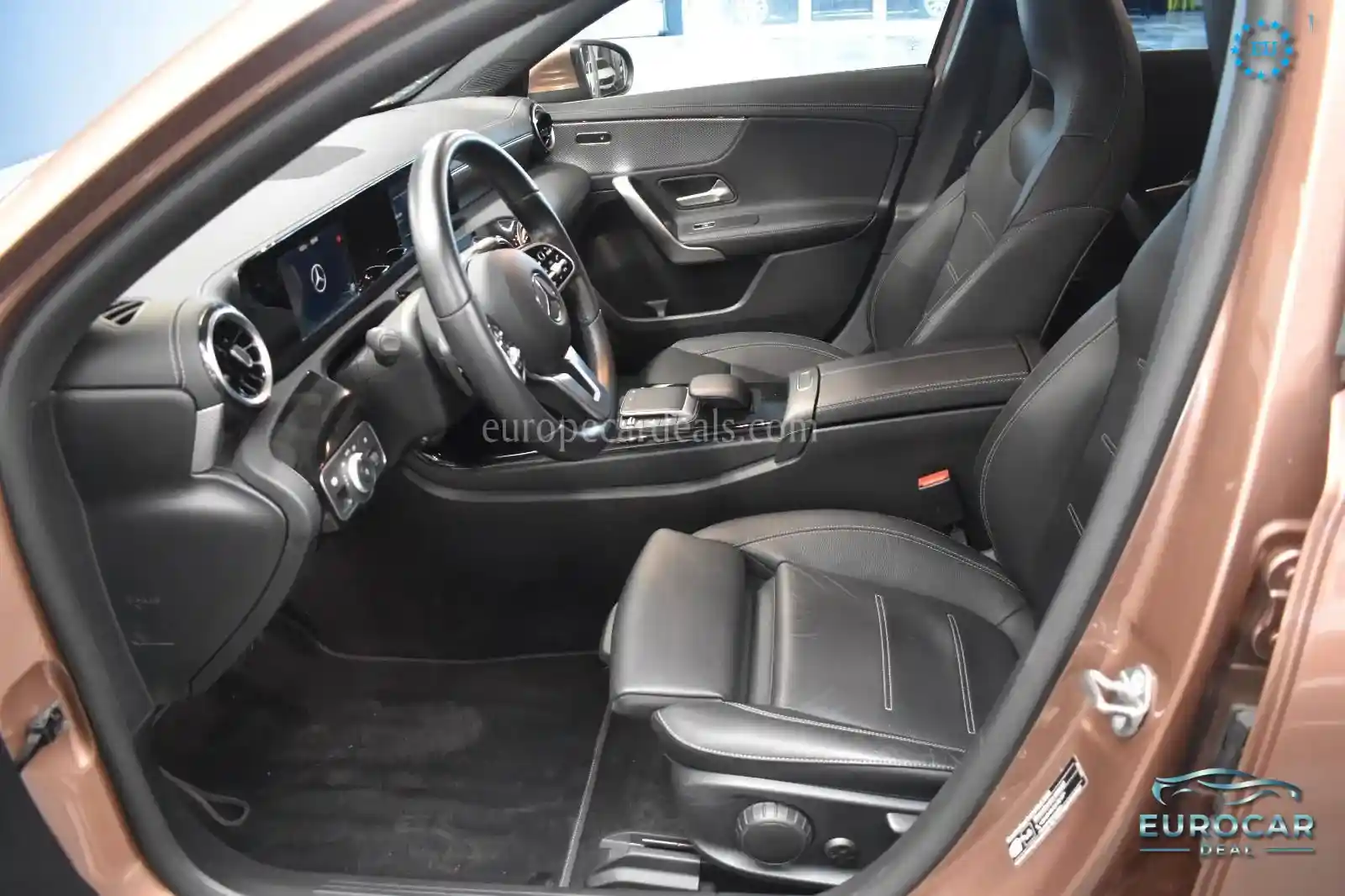Mercedes-Benz A 220