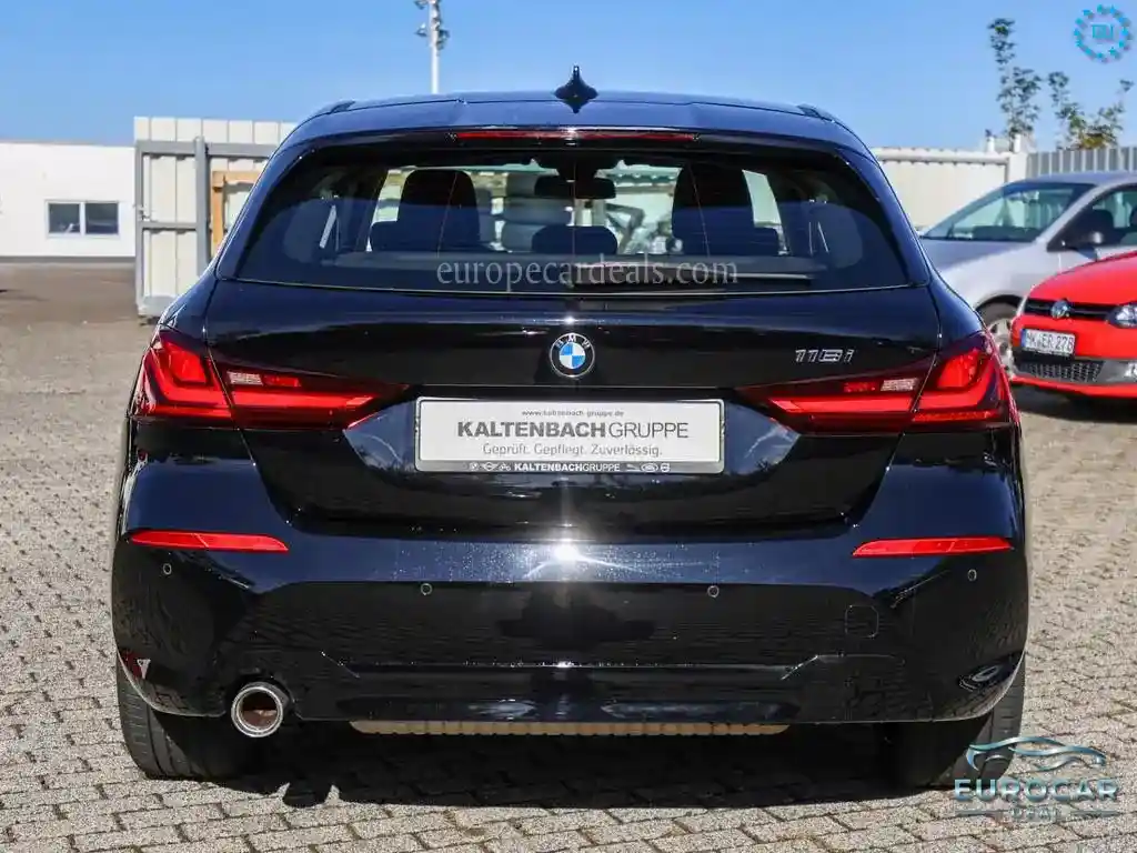 BMW 118