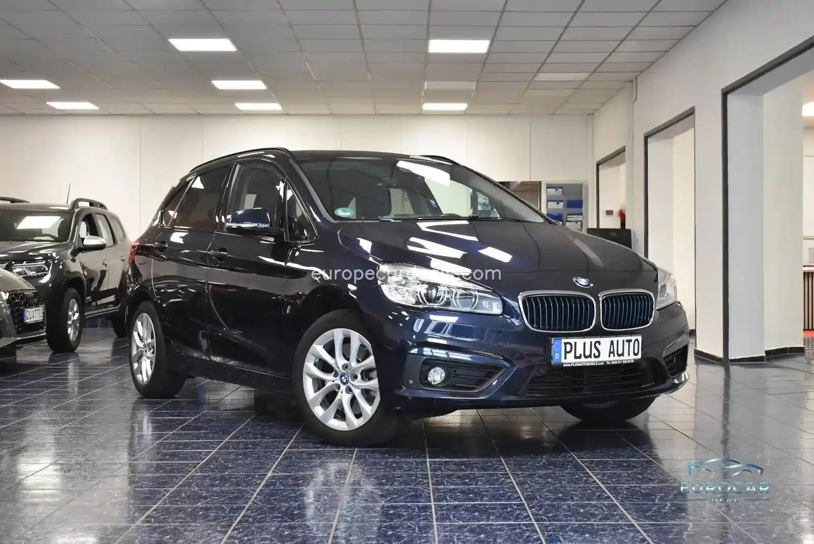BMW 225
