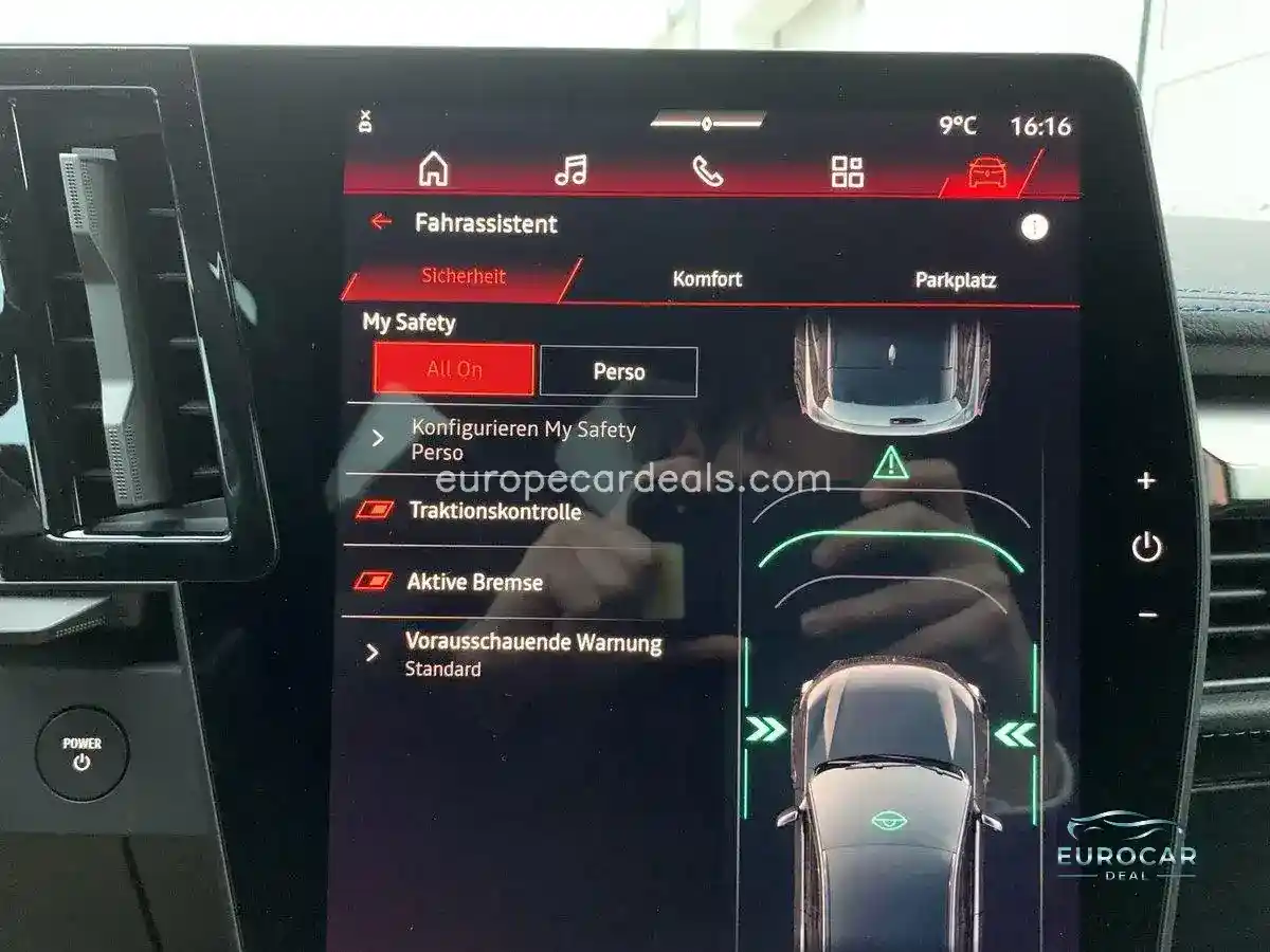 Renault Scenic E-TECH