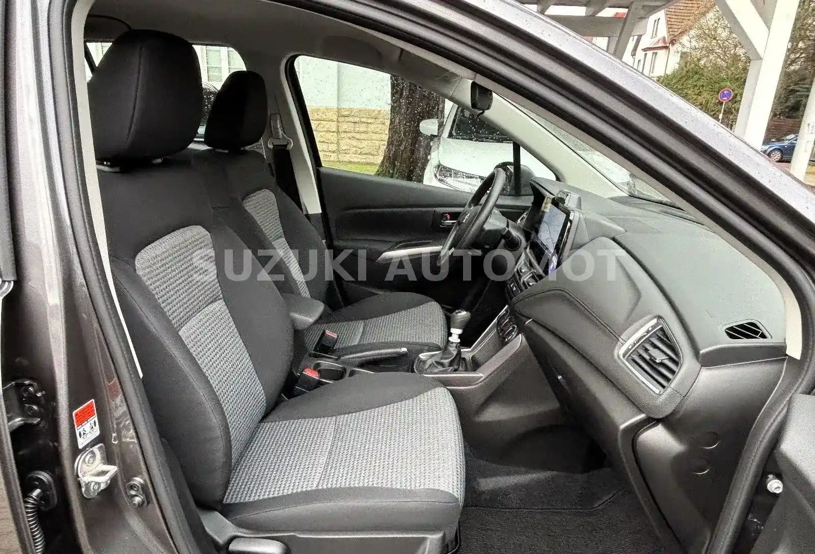Suzuki (SX4) S-Cross