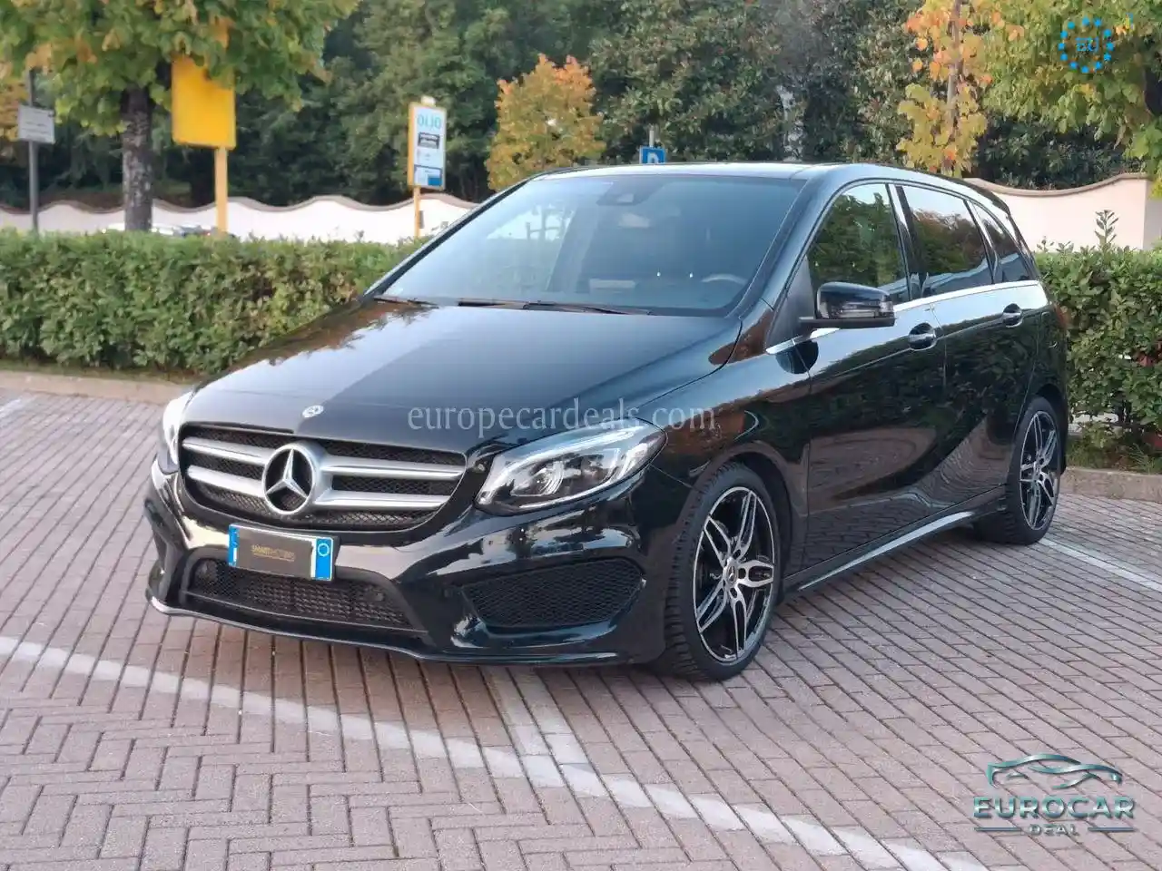 Mercedes-Benz B 200