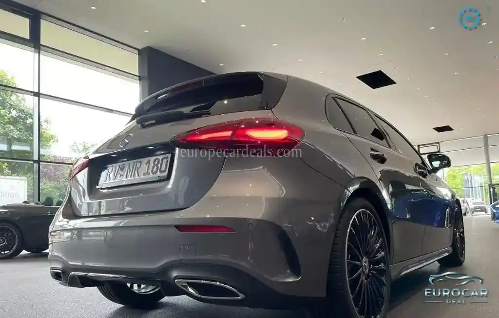 Mercedes-Benz A 220